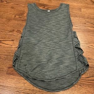 Lululemon top